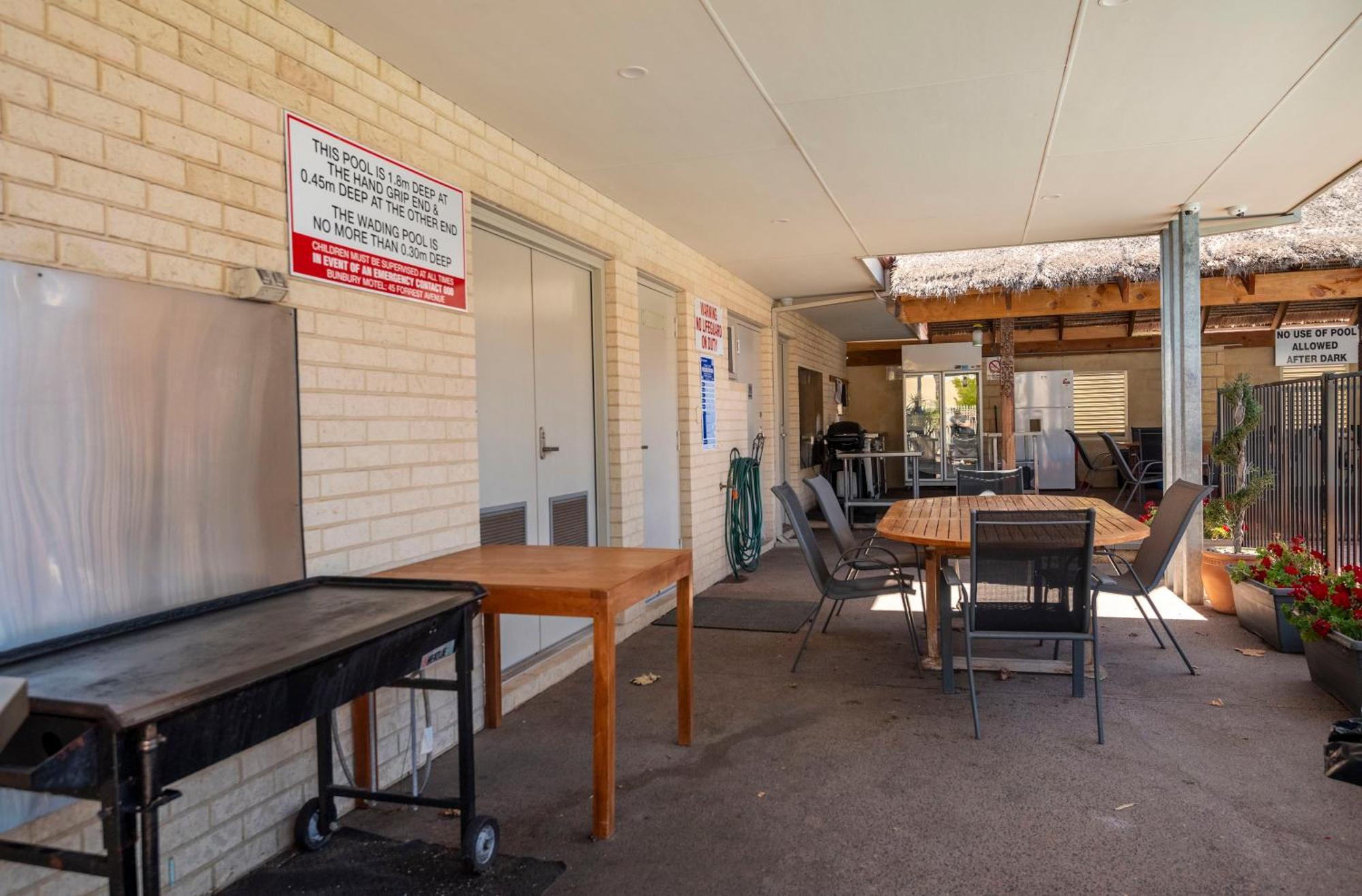 Bunbury Apartamento Motel Exterior foto